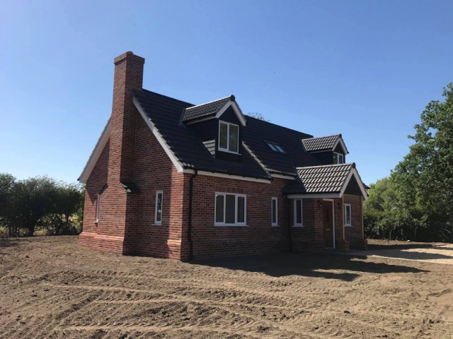 Full view of new build house in Beccles by Gilbert Builders